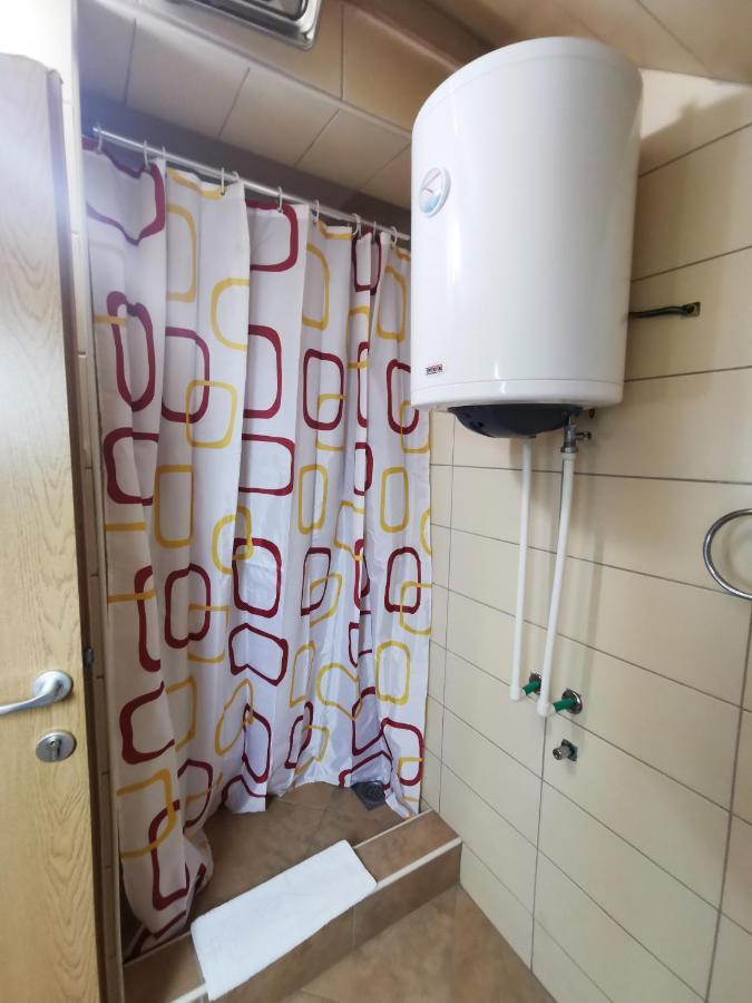 Motel Imperija Ub Luaran gambar